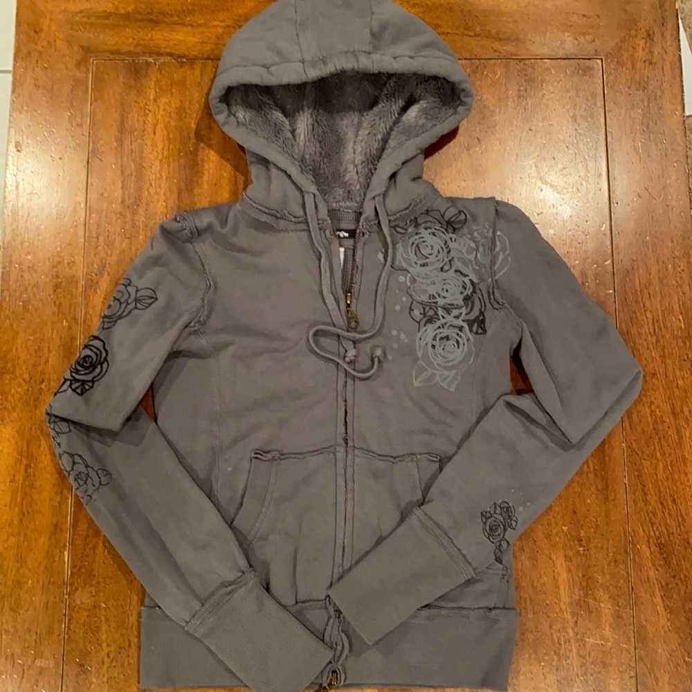 Women’s zip up hoodie